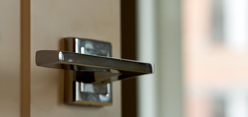 Door Lever Knob Repair in Sunnyslope, California