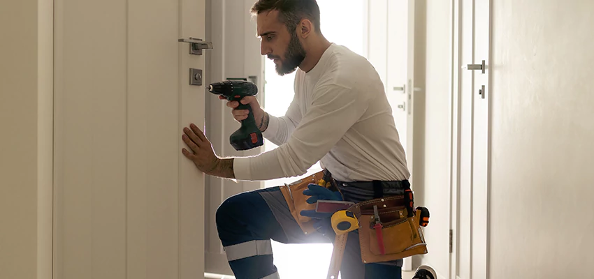 Mailbox Lock Installation Expert in Sunnyslope, California
