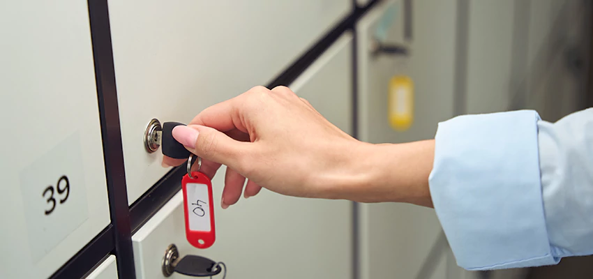 Cabinet Lock Installation in Sunnyslope, California